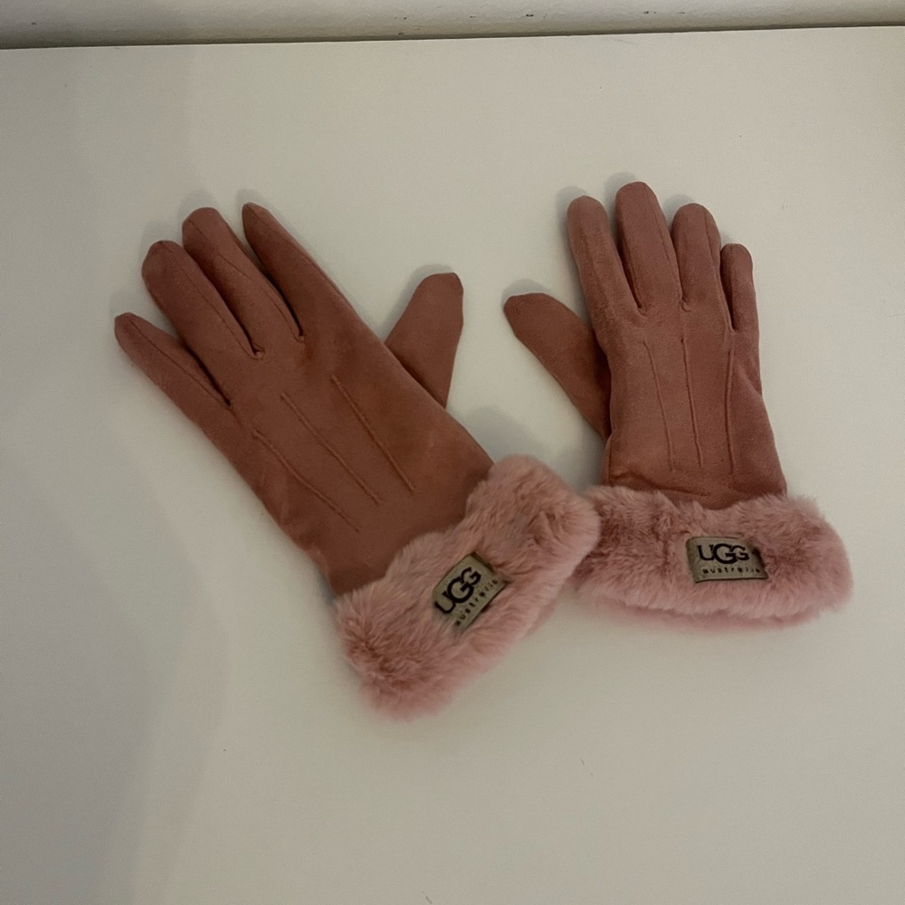 Pink Ugg fur gloves